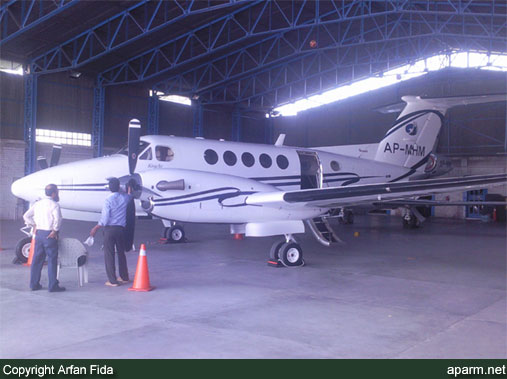 Raytheon B200 King Air